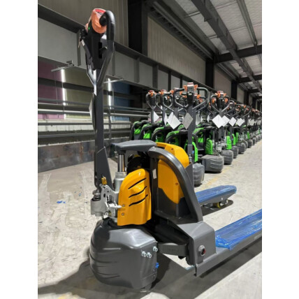 Paleteira Elétrica 2.000kg com rodas duplas 685mm com Bateria de Lithium 48v/20Ah - EQUIPA PRO